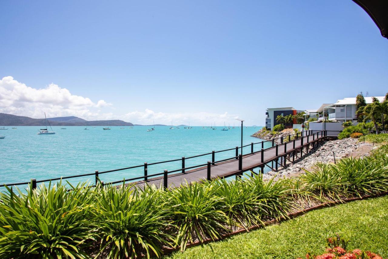 Appartement By The Sea Shore With Pool à Airlie Beach Extérieur photo