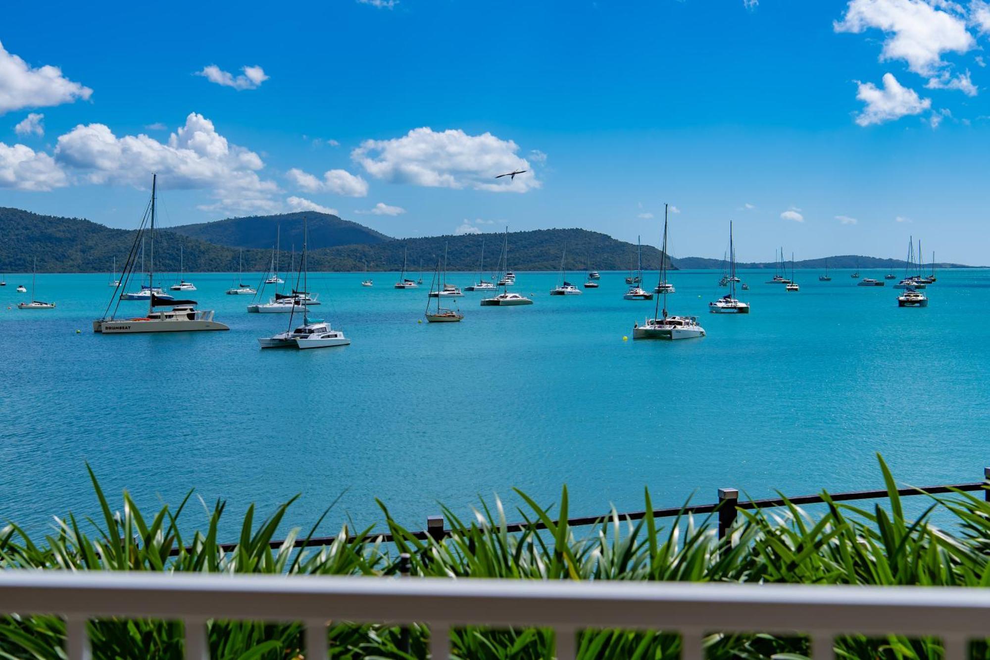 Appartement By The Sea Shore With Pool à Airlie Beach Extérieur photo